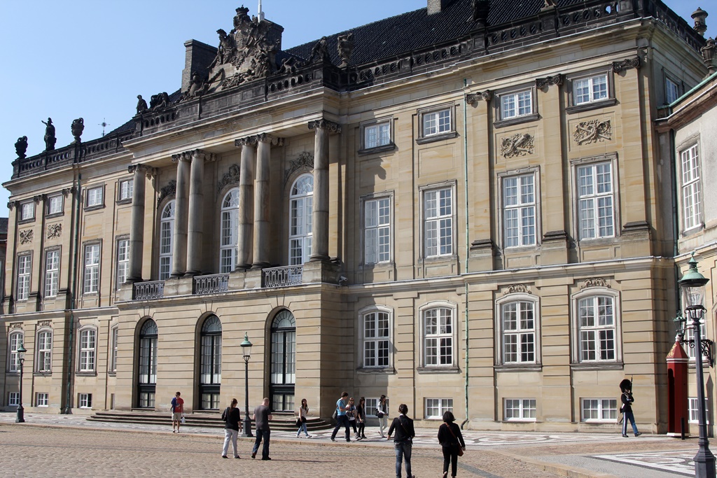 Christian VIII's (Levetzau's) Palace